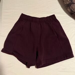 Women's Lululemon Scuba High-Rise Short 5”